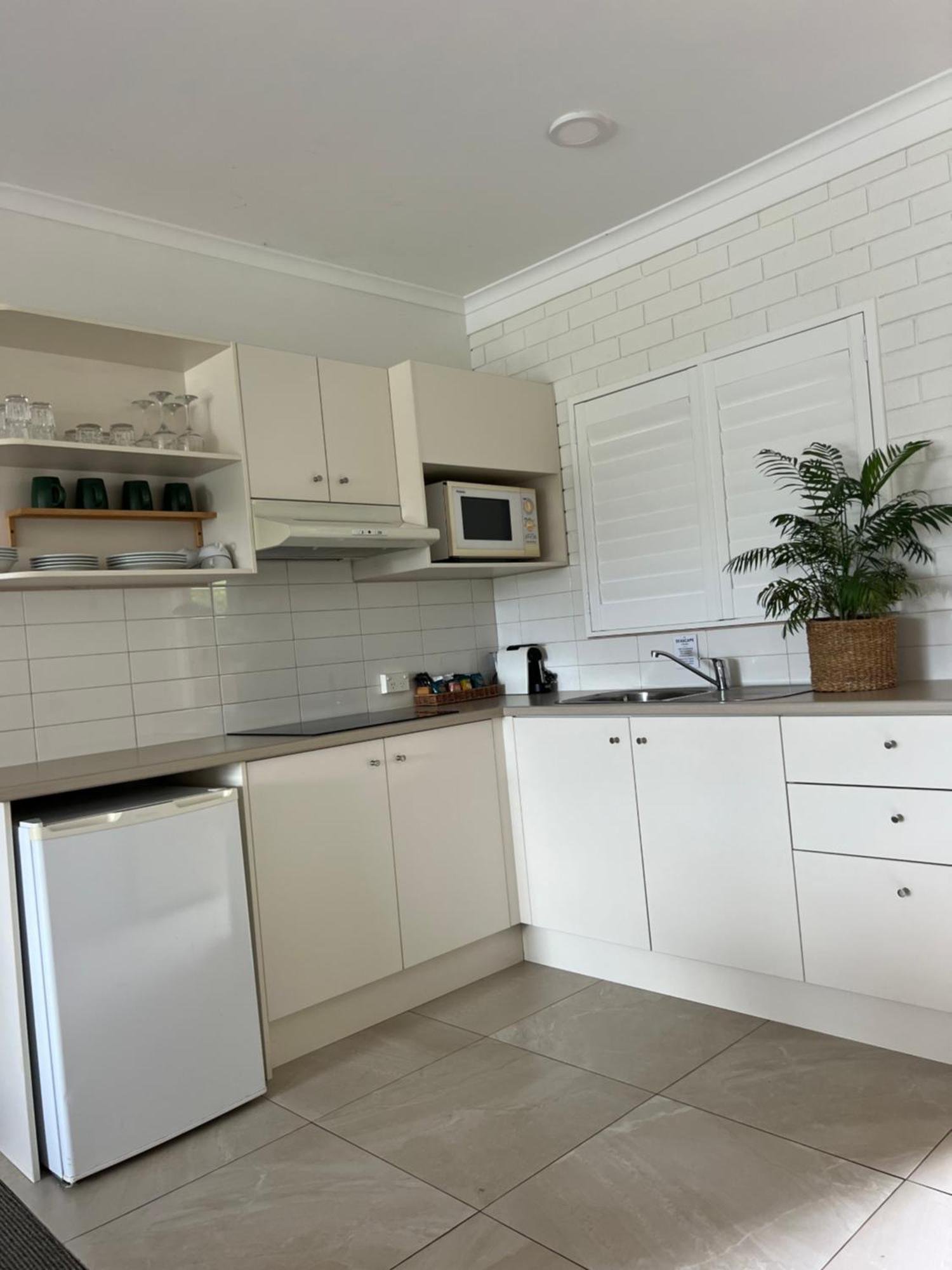 Mollymook Seascape Motel And Apartments (Adults Only) Zewnętrze zdjęcie
